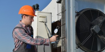 INSTALLATION & SERVICE